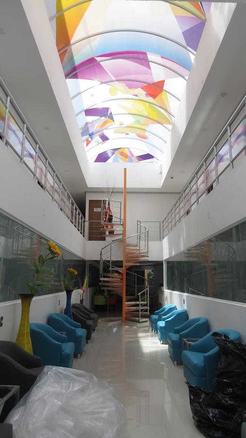 Hotel Yekkan วาอูชินังโก ภายนอก รูปภาพ